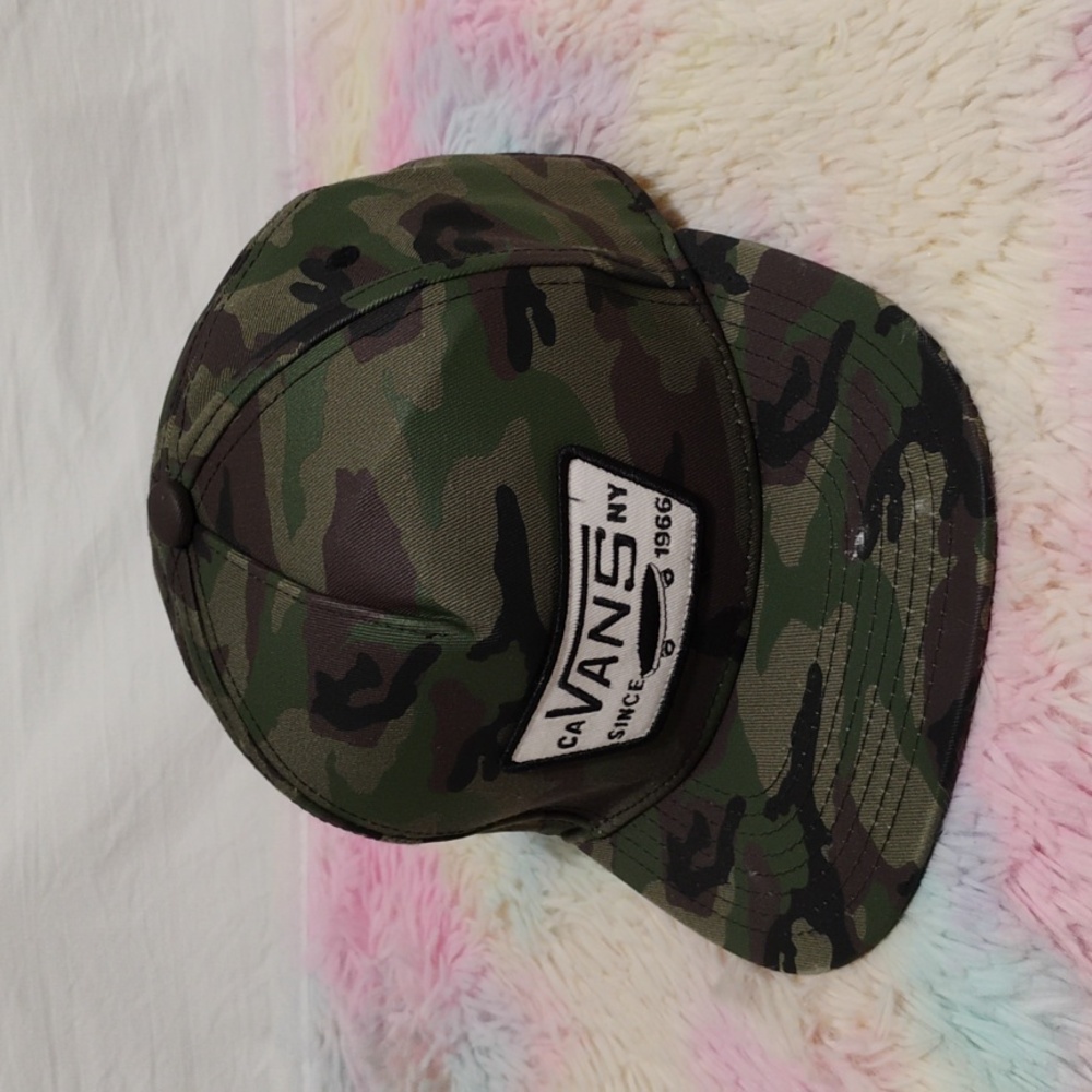 Vans Full Patch (Discontinued) Classic Camo Snap … - image 1